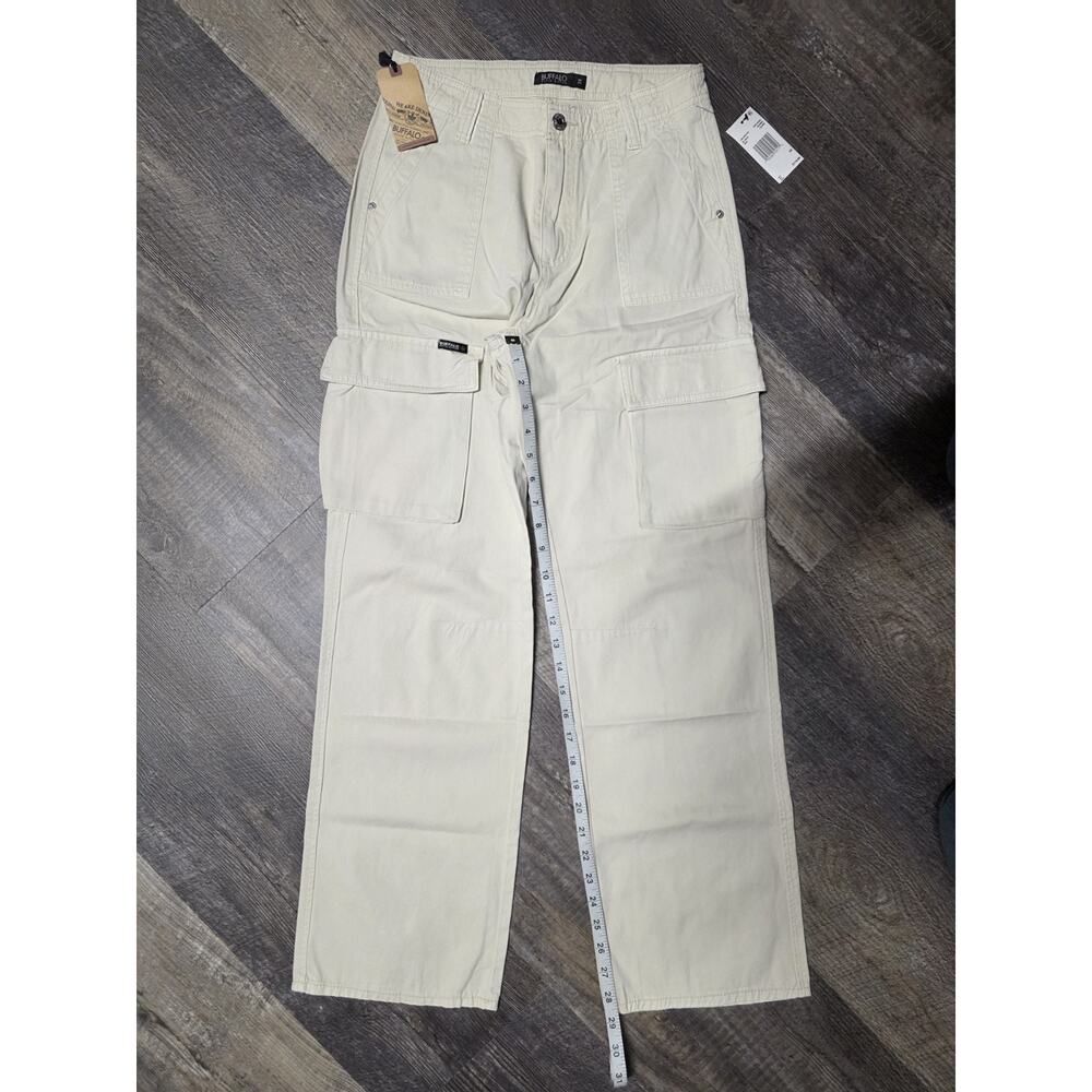 NWT Buffalo David Bitton Low Rise Straight Cargo Pants Turtledove Size 24 $119 - Picture 6 of 6